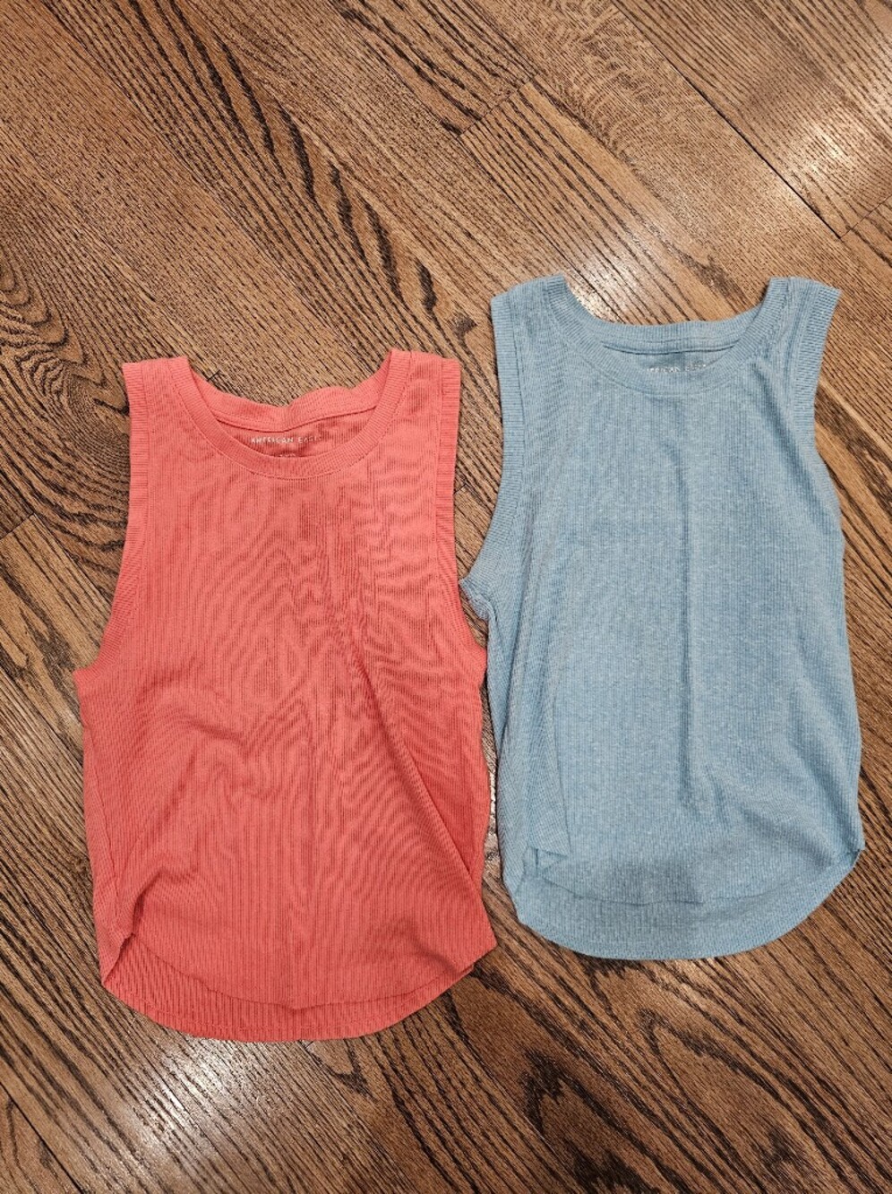 2 American Eagle Outfitters Ribbed Crewneck Tank